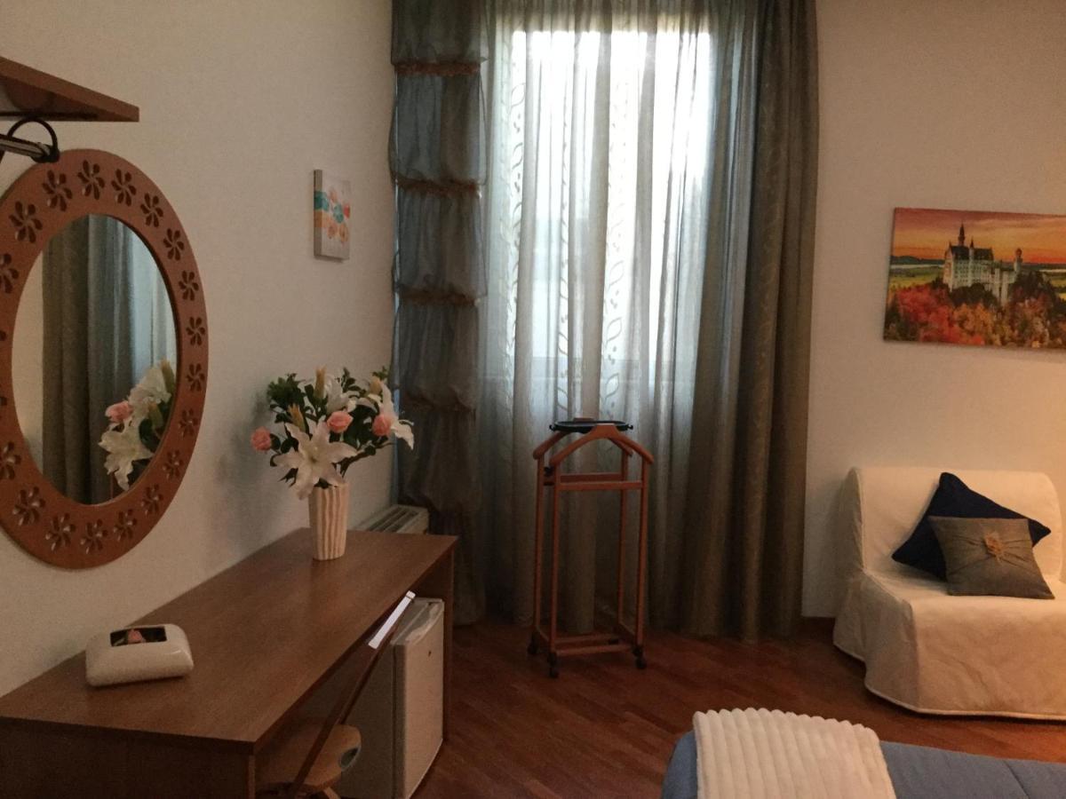 B&B La Favola Кастеллана-Гротте Екстер'єр фото